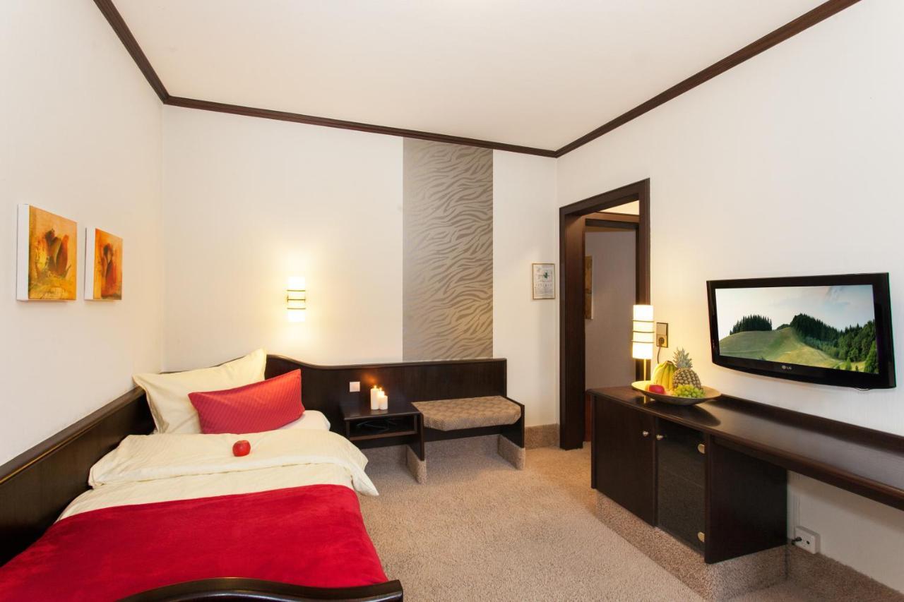 Flair Hotel Werbetal Вальдек Екстер'єр фото